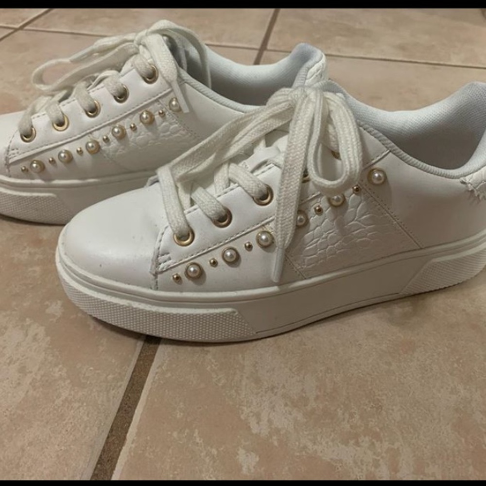 Zara Sneakers